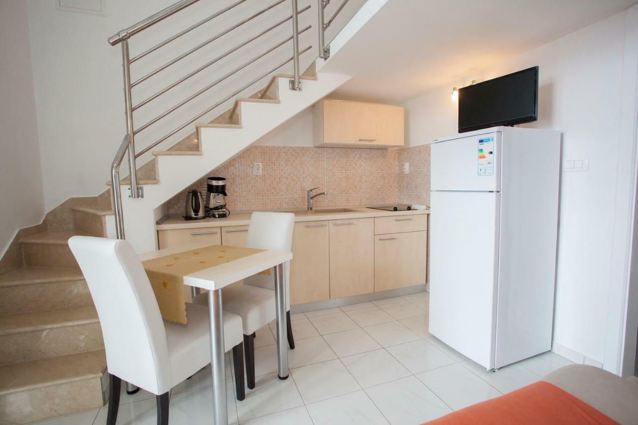Apartments Vlado Подгора Екстериор снимка
